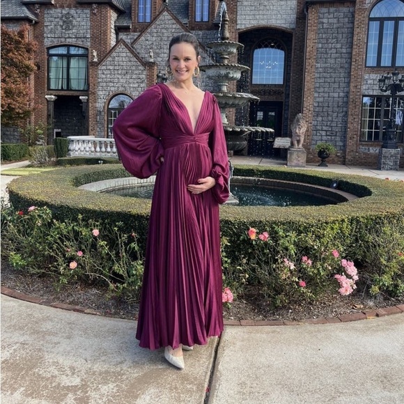 MAC DUGGAL Pleated Charmeuse Gown 6 - Picture 6 of 13